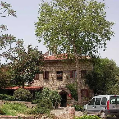 Guest house Yuekser 3*