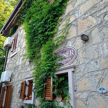 Yuekser Pensjonat 3*